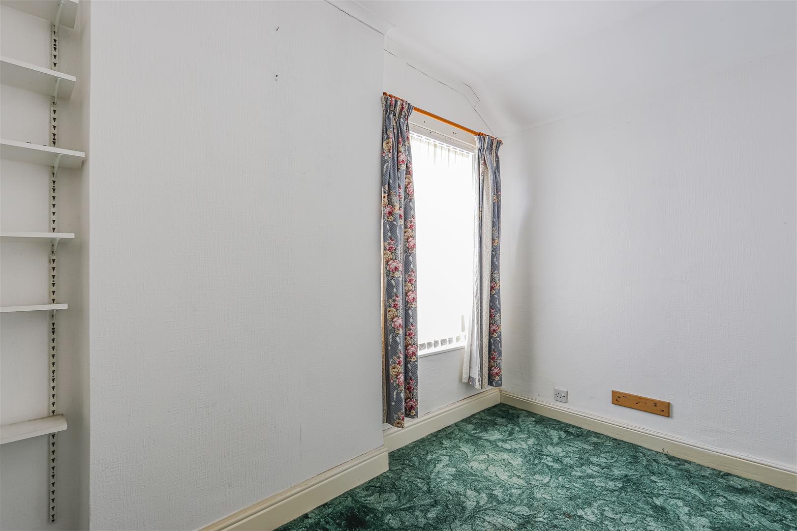 Lower Pyke Street, Barry — photograph 7